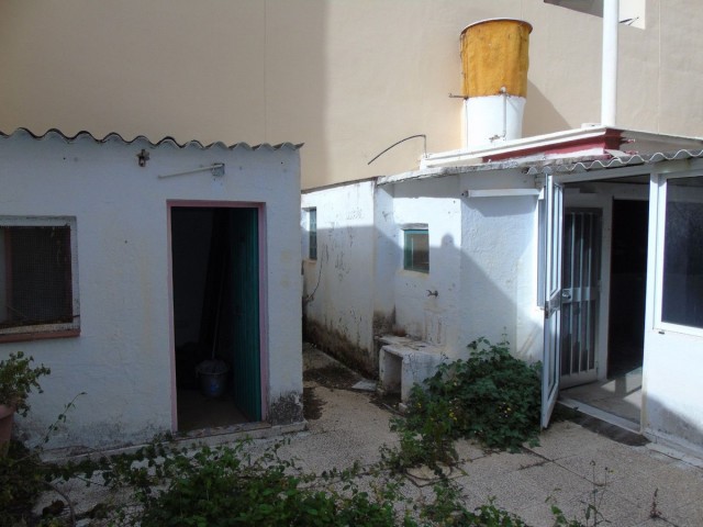  Plot in Fuengirola