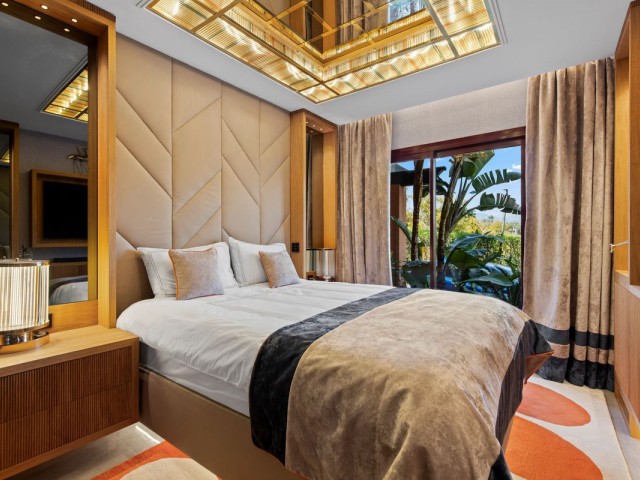 3 Bedrooms Apartment in Puerto Banús
