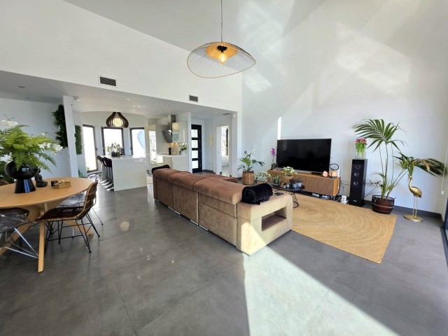 4 Schlafzimmer Villa in Estepona