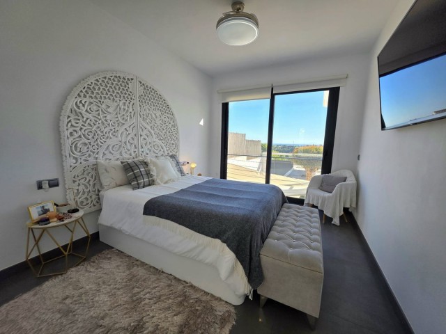 4 Schlafzimmer Villa in Estepona