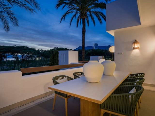 3 Schlafzimmer Apartment in Los Monteros