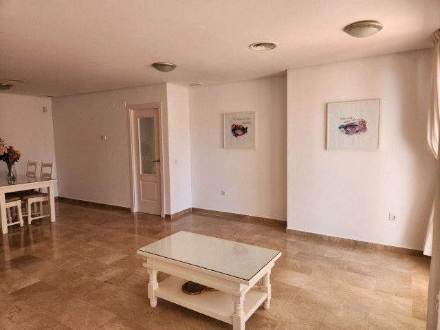 2 Bedrooms Apartment in Torrequebrada