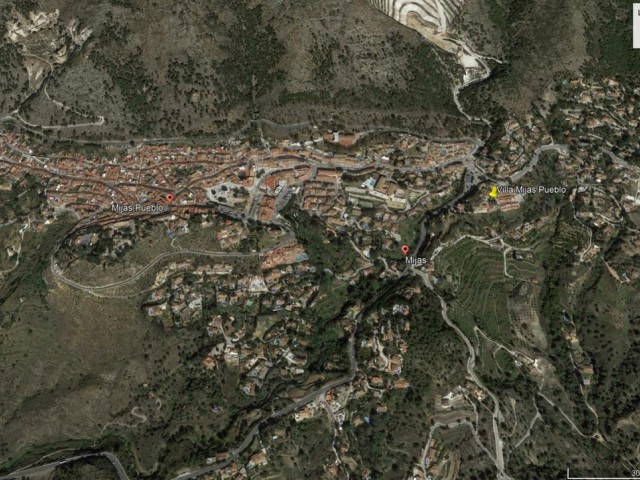  Plot in Mijas