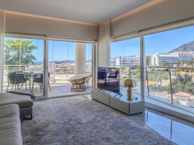 2 Bedrooms Apartment in Benalmadena