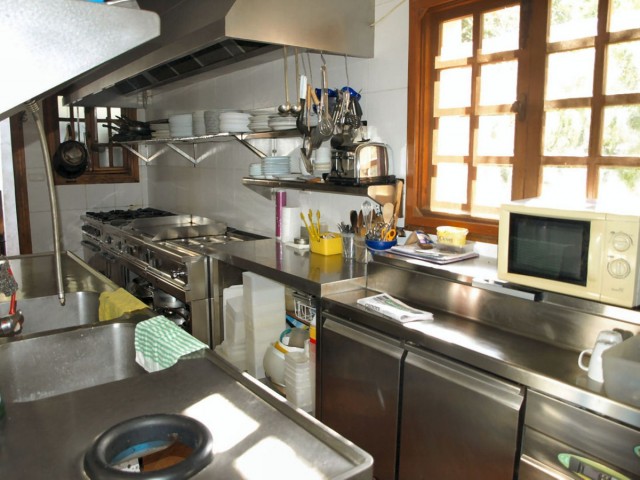 Commercial in Mijas