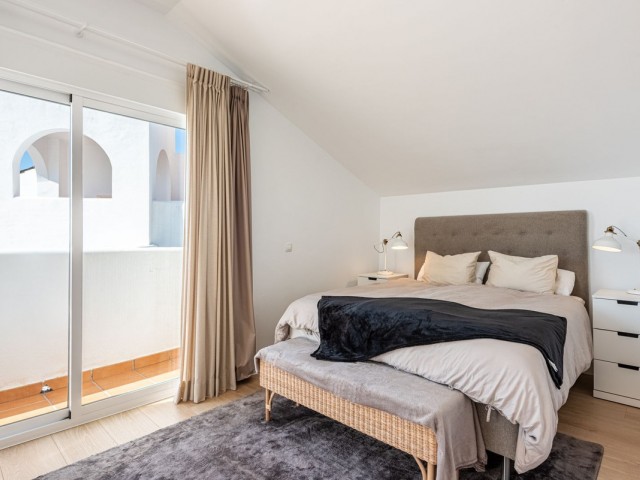 4 Bedrooms Villa in Benalmadena Costa