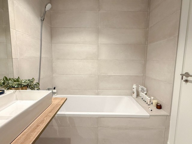 Appartement avec 3 Chambres  à Selwo