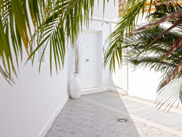 4 Bedrooms Villa in Benalmadena Costa