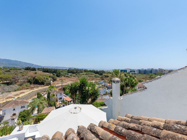 3 Bedrooms Townhouse in Nueva Andalucía