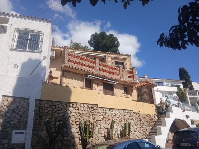 3 Bedrooms Townhouse in Nueva Andalucía