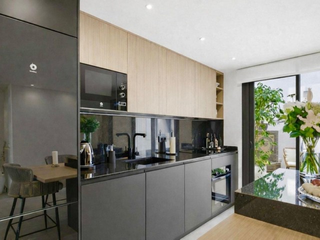 4 Bedrooms Townhouse in Estepona