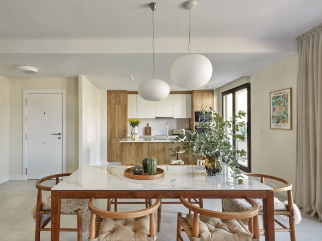 Appartement avec 3 Chambres  à Estepona