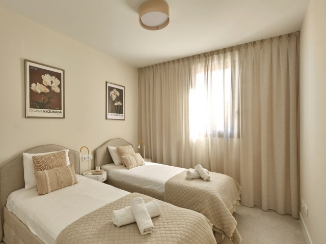 Appartement avec 3 Chambres  à Estepona