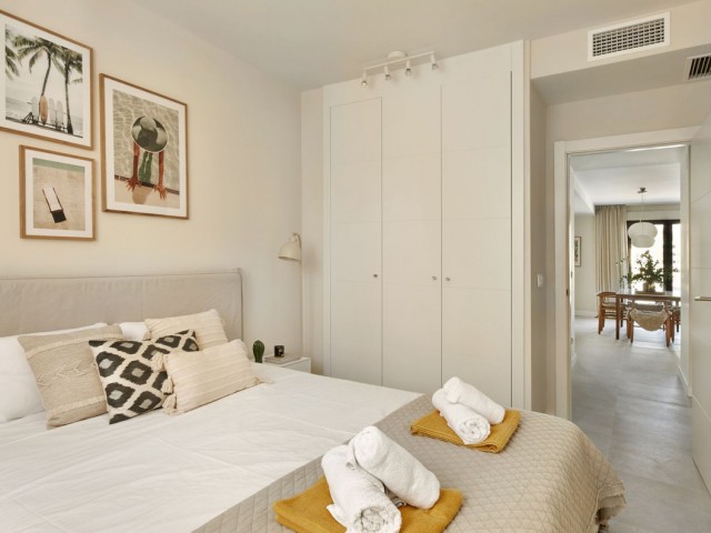 Appartement avec 3 Chambres  à Estepona