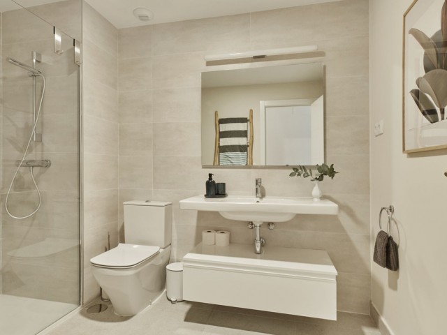 Appartement avec 3 Chambres  à Estepona