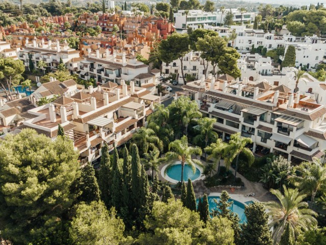 3 Makuuhuoneen Huoneisto Nueva Andalucía