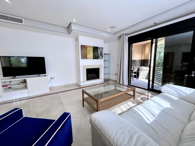 2 Schlafzimmer Apartment in Puerto Banús