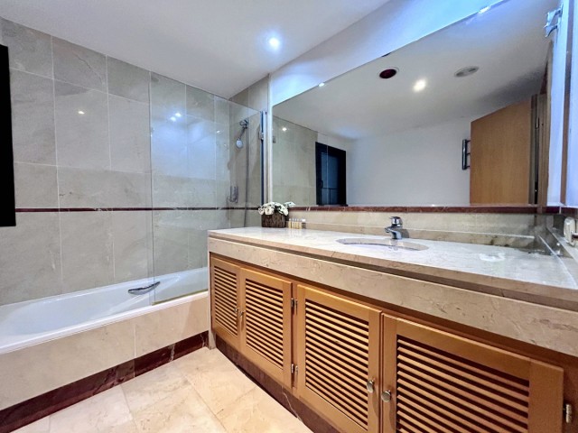2 Schlafzimmer Apartment in Puerto Banús