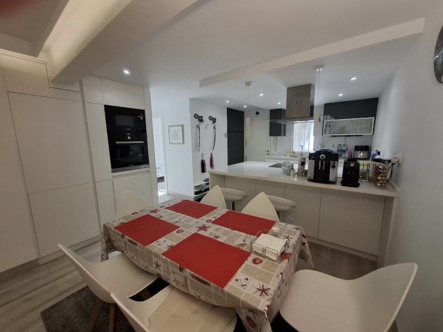 3 Bedrooms Apartment in Marbella