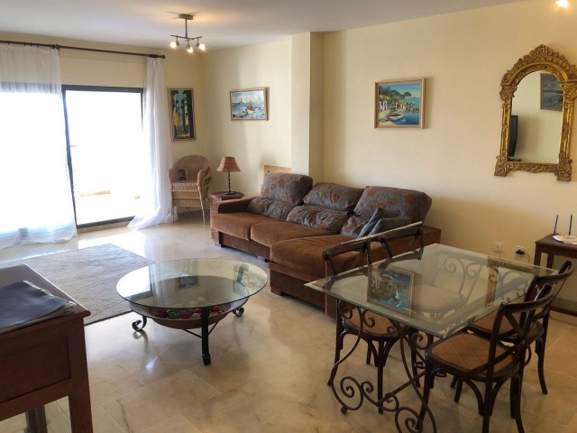Appartement avec 3 Chambres  à La Duquesa