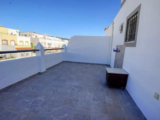 4 Bedrooms Townhouse in Estepona