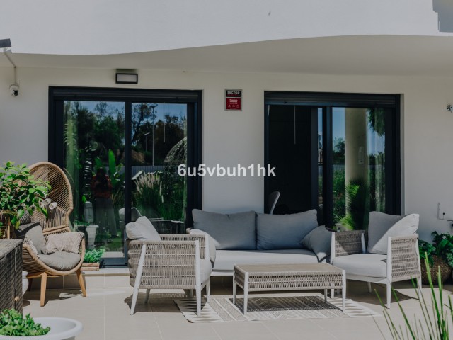 2 Schlafzimmer Apartment in Estepona