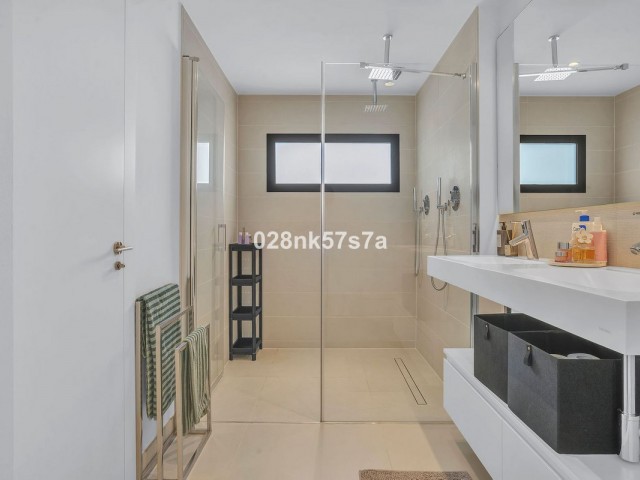 3 Bedrooms Apartment in Fuengirola