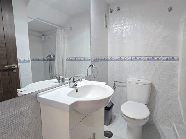 Apartment, La Carihuela, R5356795