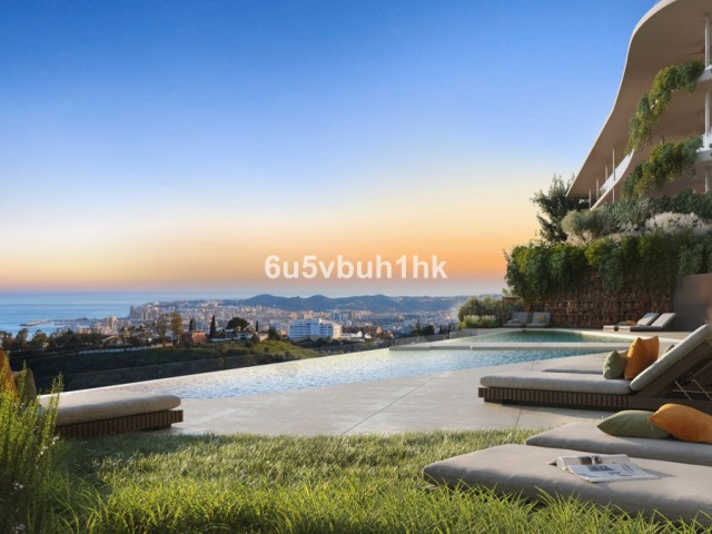 2 Bedrooms Apartment in Fuengirola