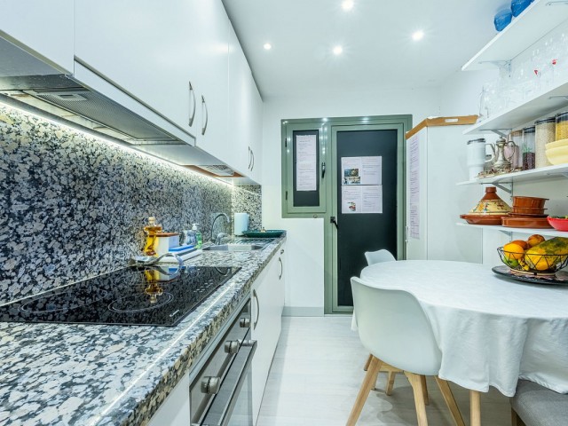 2 Soveroms Leilighet i Estepona