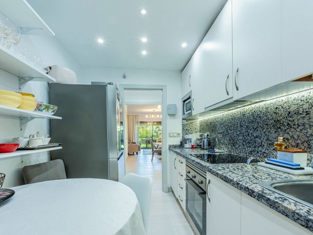 2 Soveroms Leilighet i Estepona