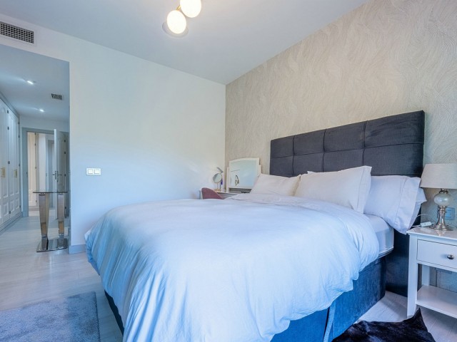 2 Soveroms Leilighet i Estepona