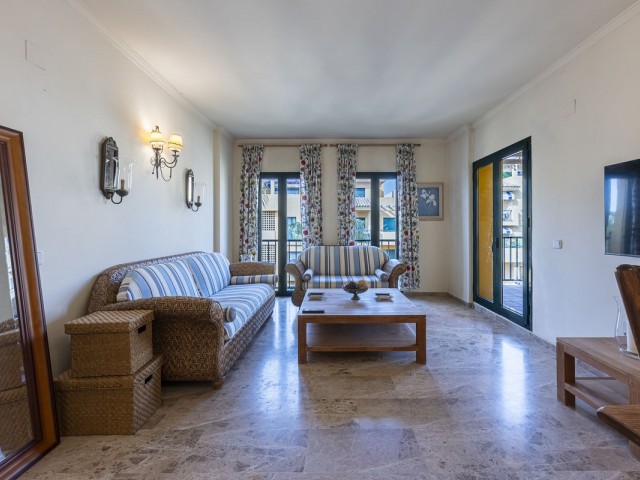 3 Bedrooms Apartment in San Pedro de Alcántara