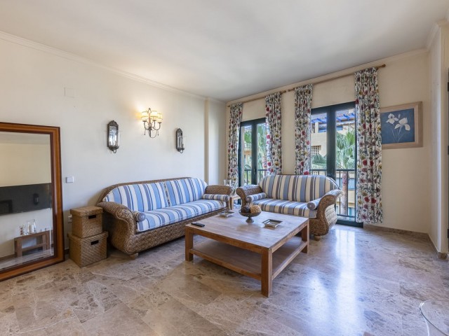 3 Bedrooms Apartment in San Pedro de Alcántara