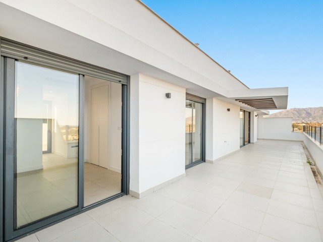 Penthouse, Calanova Golf, R5227711