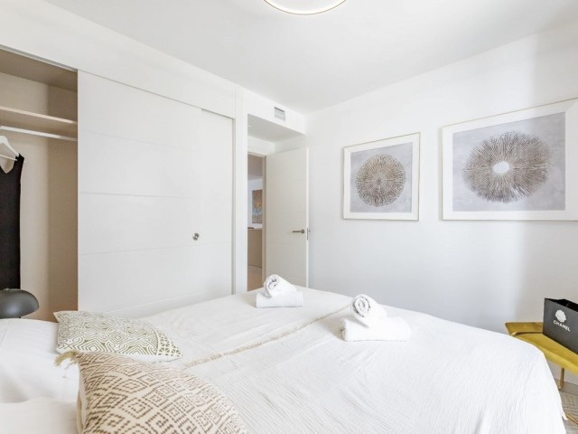 2 Bedrooms Apartment in Elviria