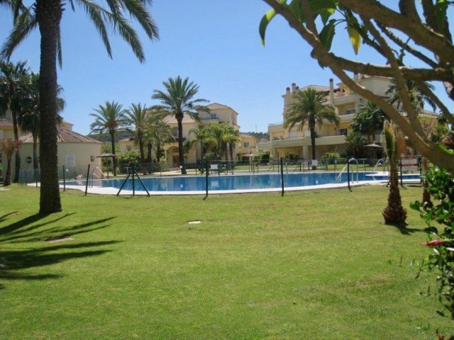 Rivitalo, San Roque Club, R5341090