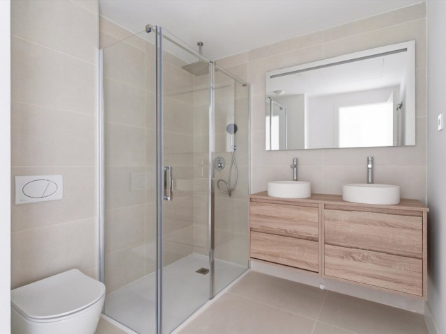 2 Bedrooms Apartment in Fuengirola