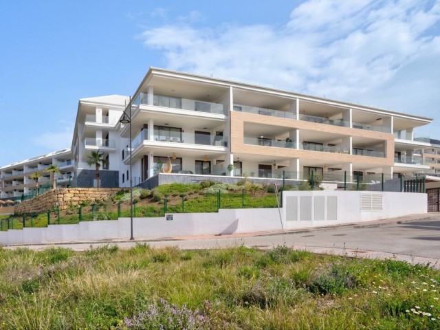 2 Bedrooms Apartment in Fuengirola