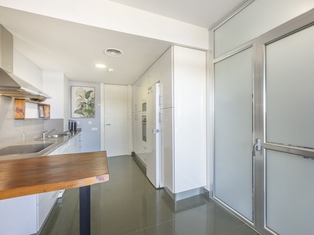 Apartment, Manilva, R5357305