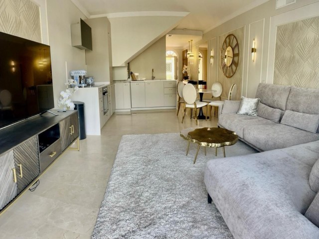 3 Bedrooms Apartment in Nueva Andalucía