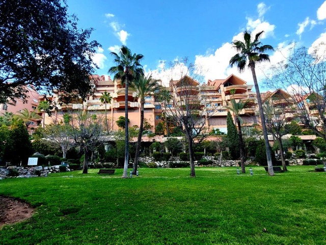 Appartement avec 4 Chambres  à Marbella