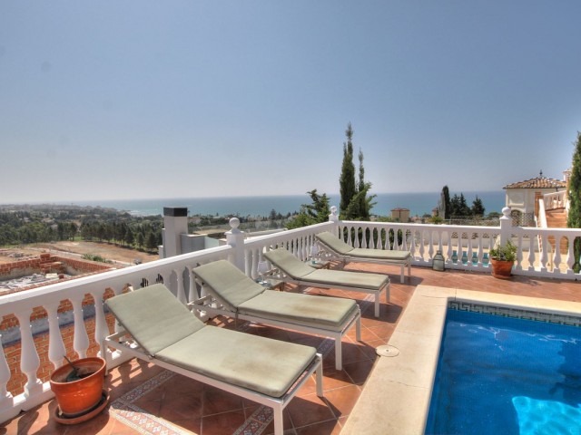 4 Makuuhuoneen Huvila La Cala de Mijas