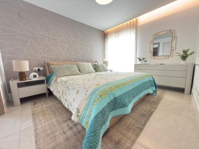 Apartment, San Roque, R5343022