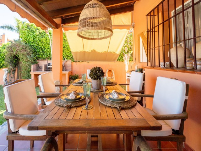 4 Schlafzimmer Villa in Mijas Costa