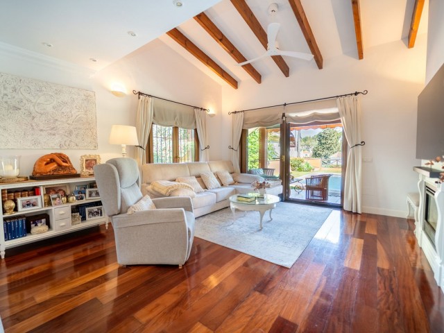 4 Schlafzimmer Villa in Mijas Costa