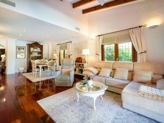 4 Schlafzimmer Villa in Mijas Costa