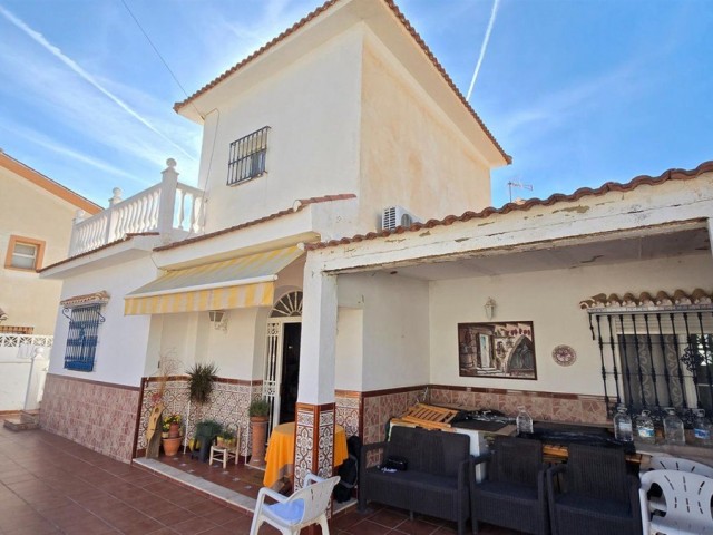 Villa avec 2 Chambres  à Arroyo de la Miel