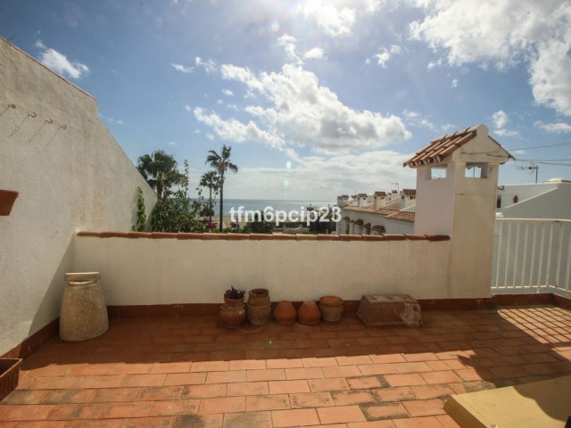 4 Sovrums Villa i Casares Playa
