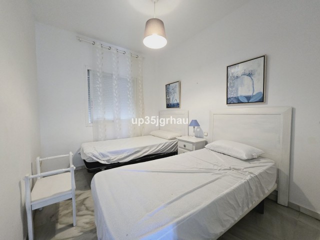 Appartement avec 2 Chambres  à Estepona
